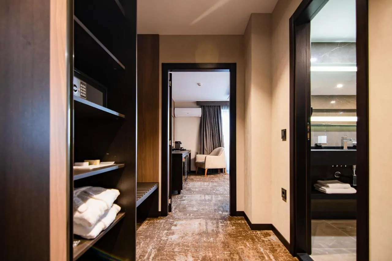 Hotel Cherno More Varna