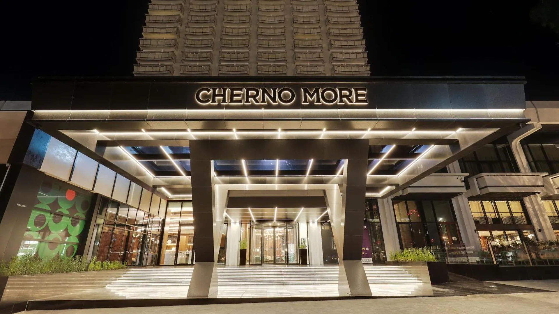 Hotel Cherno More Varna 4*,  Bulgaristan